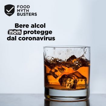 Bere alcol non protegge dal coronavirus