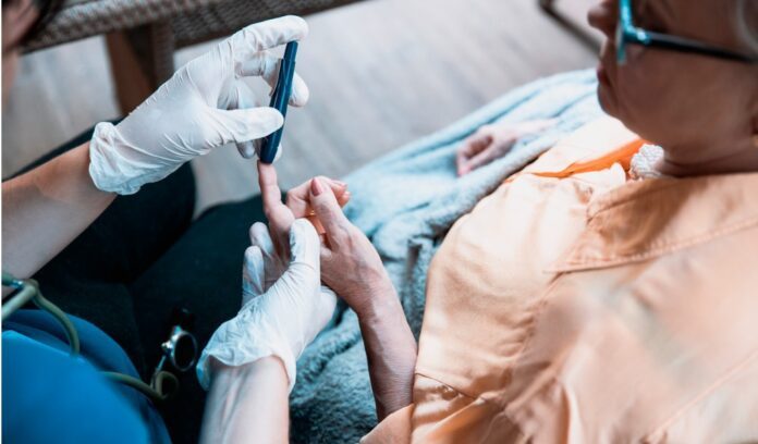 aiuto sociale per gestione del diabete
