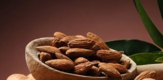 Più Mandorle per il Corpo e per la Mente