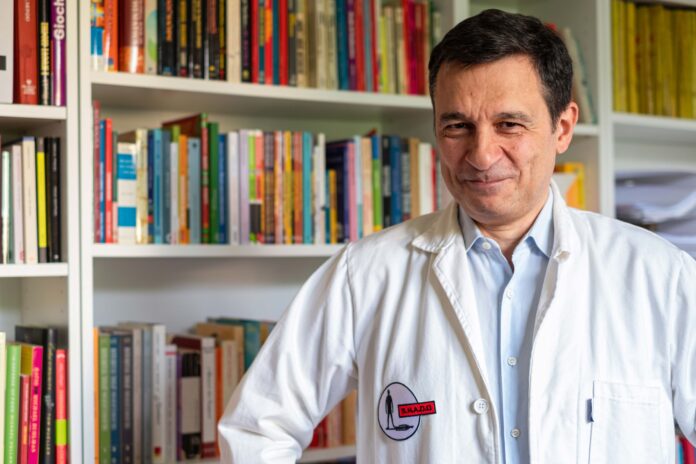 RitrattoBabsDSCF1986t Foto ritratto di Dario Bressanini